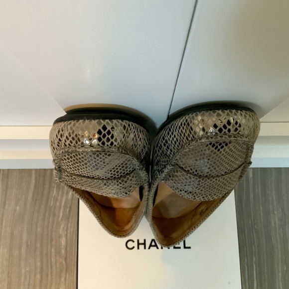 Vionic Gold Metallic Loafers Size 7.5 - Picture 2 of 5